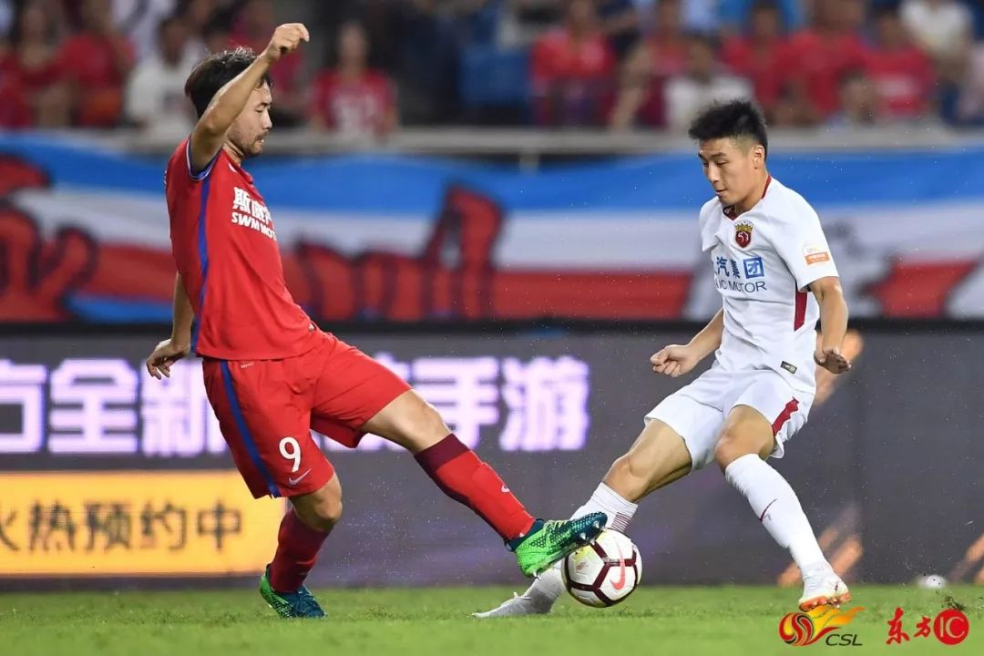 乐动体育平台-紧张对决中涌现新星，重庆斯威表现亮眼的简单介绍