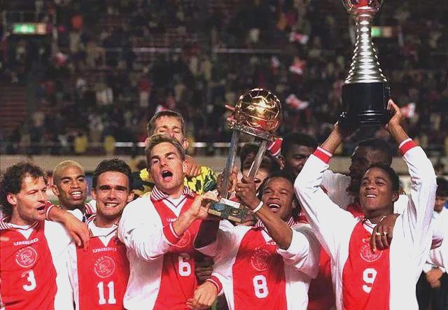 乐动体育平台-关于阿贾克斯中场制胜，关键时刻破门助球队胜出的信息